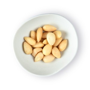Hester's Life blanched almonds